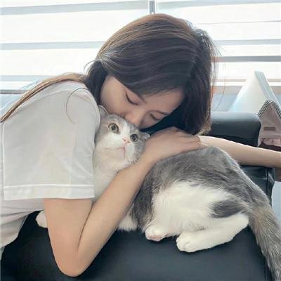 白衣怪客